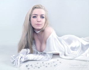 emma_frost___white_queen_by_chiquitita_cosplay-d6exm17