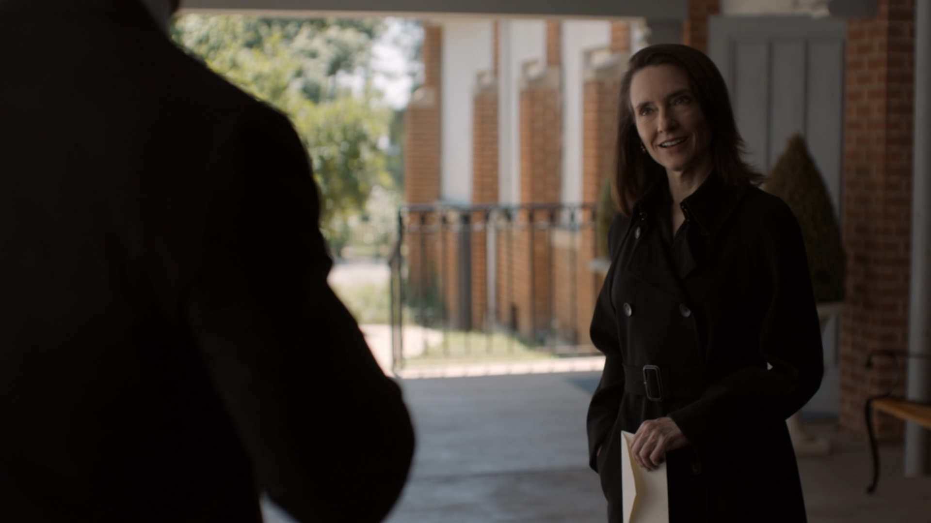 Amie MacKenzie As Carol Ferris At Hal Jordan's Funeral.